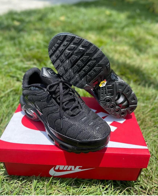 NIKE TN